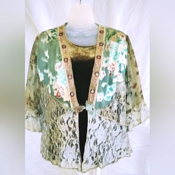 SUSAN GRAVER ESSENTIALS PLUSH VELV Women's & a VINTAGE silky/Chiffon/Lace Jacket - Picture 1 of 15